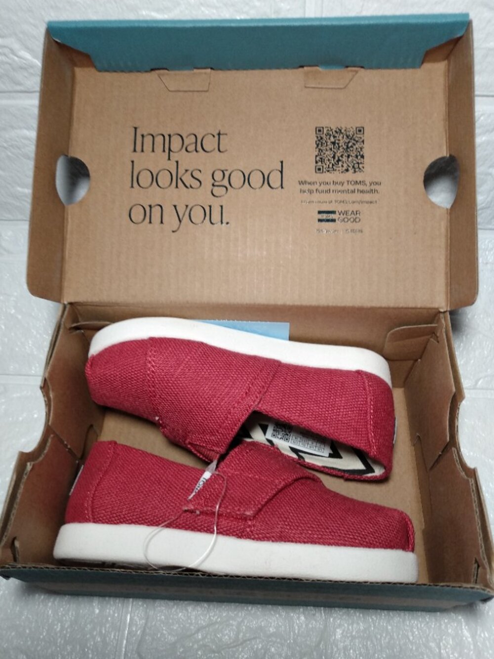 Red Canvas Slip On Shoes TOMS Toddler Alpargata Classic Size 7 ~ New In Box